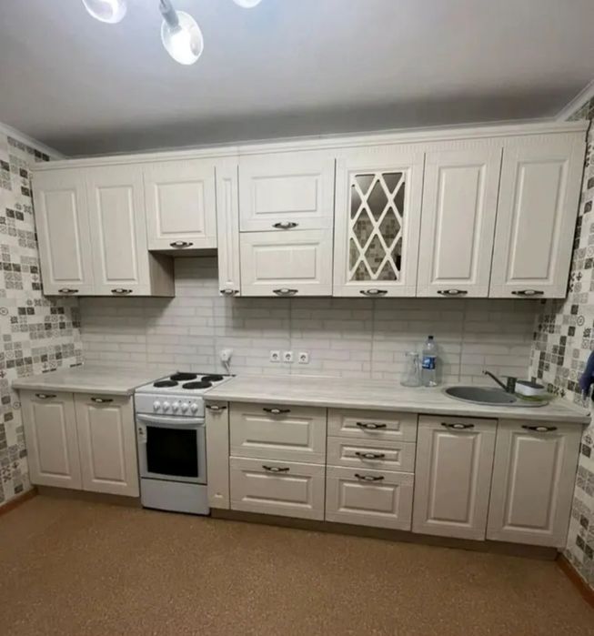 Сдам 2хком. Новостройка. 160 и ком.услуги