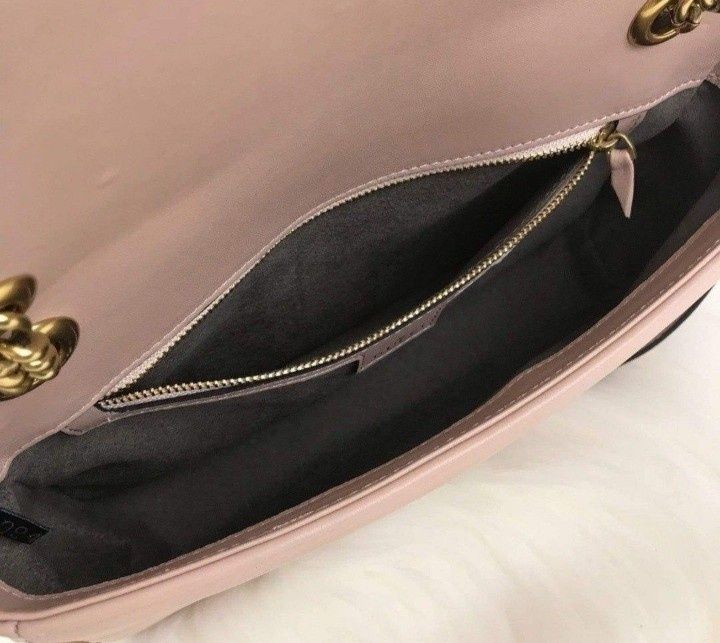 Geanta damă,logo roz pudra, model Marmont, logo metalic auriu, saculet