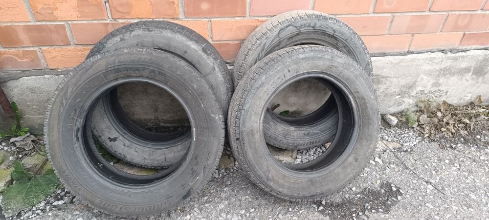 Продам зимние шины 165/70 r14