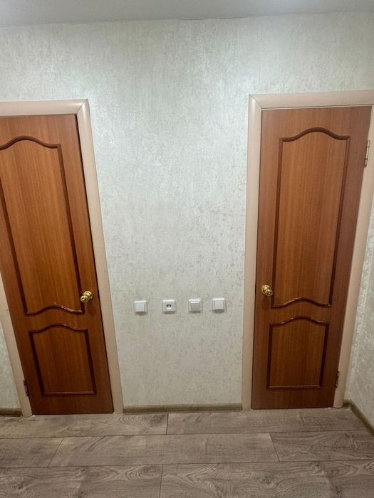 Продам межкомнатные двери