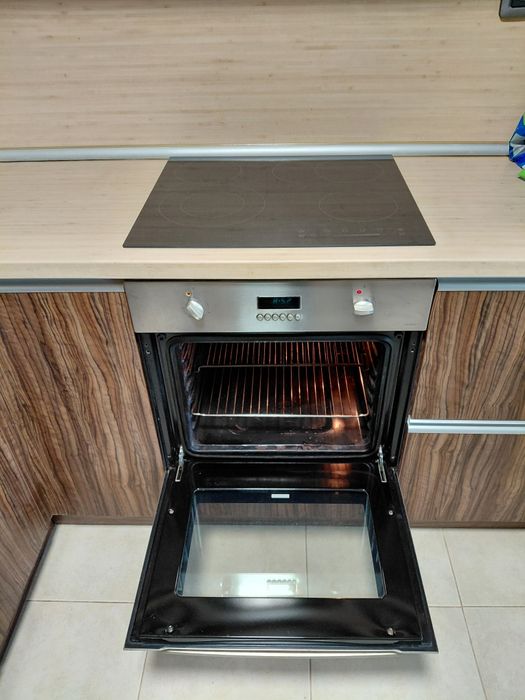 Продавам фурна за вграждане Beko