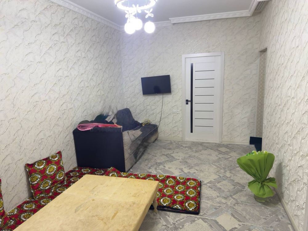 Продается квартира чиланзар 19 квартал базарчик 2,3/3/4 58.500$