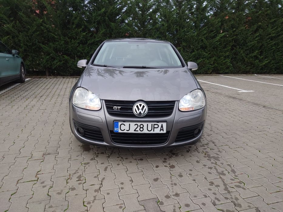 Vând vw GOLF V GT