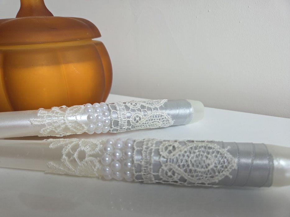 Ръчно изработени декоративни сватбени свещи