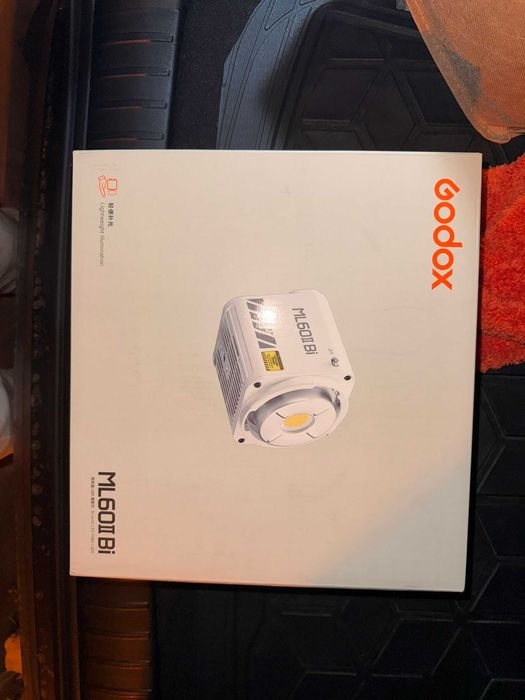 LED Godox ML60Bi noua