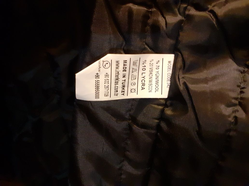 Продавам мъжко палто