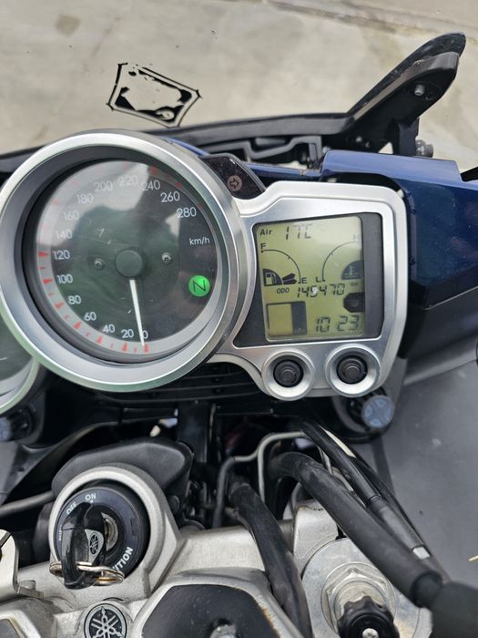 Vând Yamaha FJR1300AS semi-automată