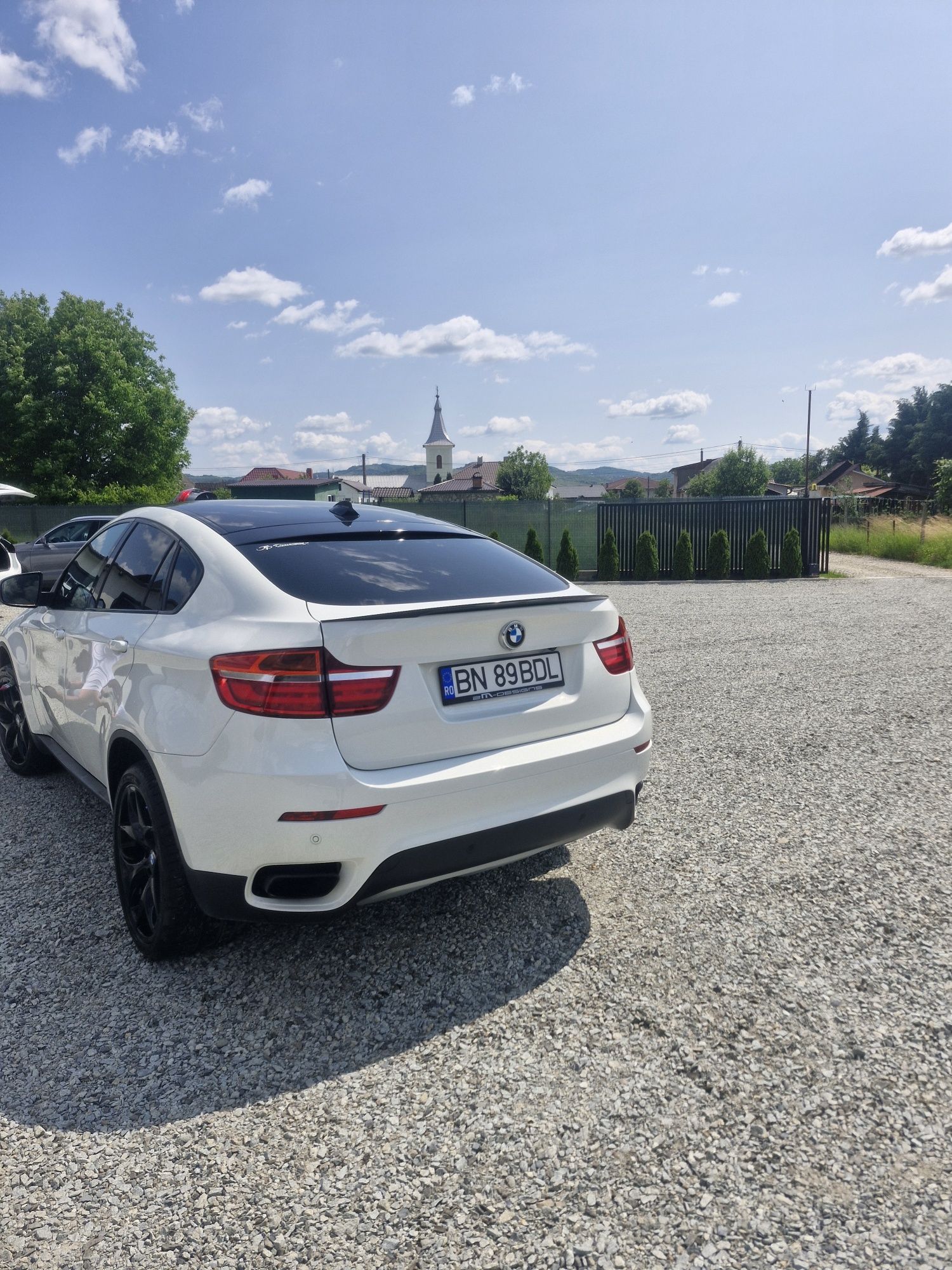 Bmw X6 xDrive50d Pachet M 381CP