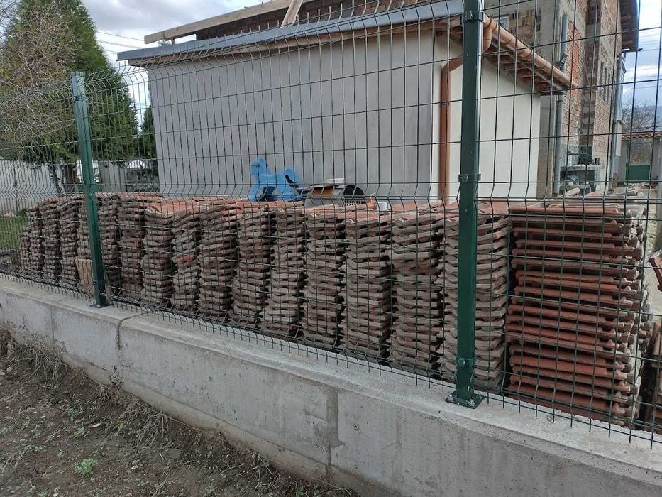 продавам керемиди по 70ст..Около 1500бр