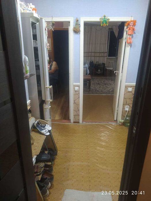 Продам  2-х комнатную на Куйлюк-6 в бывшем общежитии 2/6/9.(43,5кв.м)