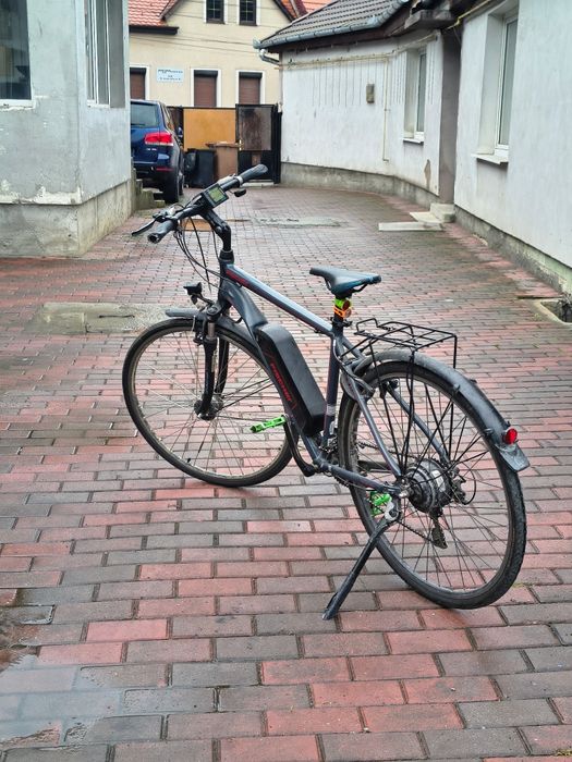 Vând bicicleta electrica