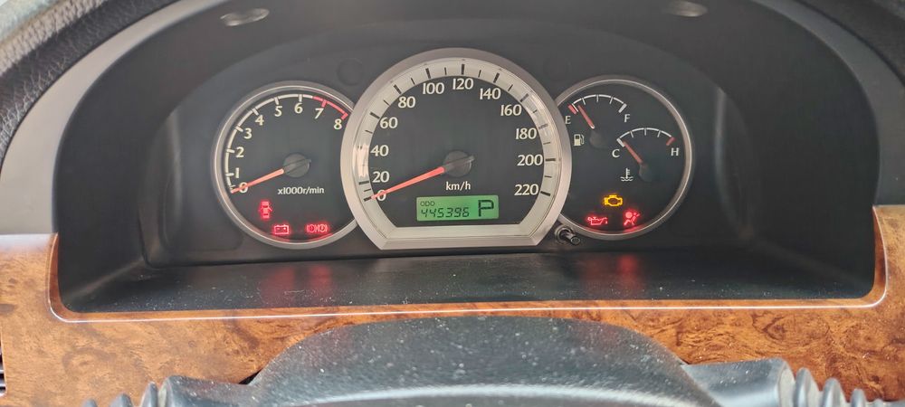 Lasetti 1.8 avtamat 2010 yil sotiladi yoki arenda