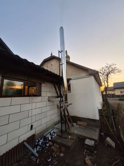 Centrala tip lumanare candle