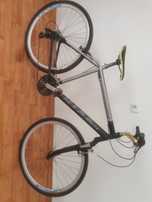 Bicicleta 28 usoara 8kg