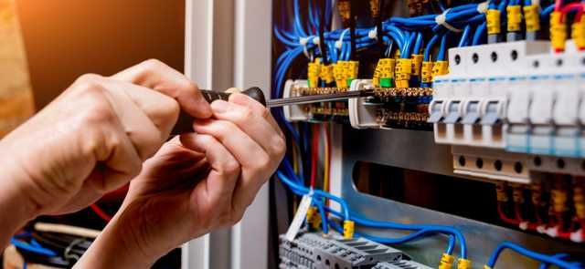 Electrician - Pentru urgente NON STOP