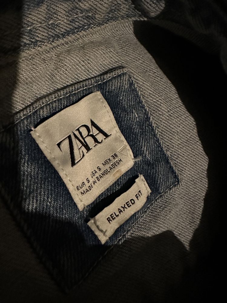 Geaca de blugi zara