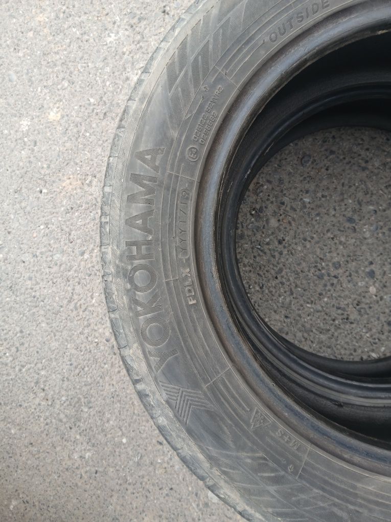 Продаётся зимние шины Yokohama R15