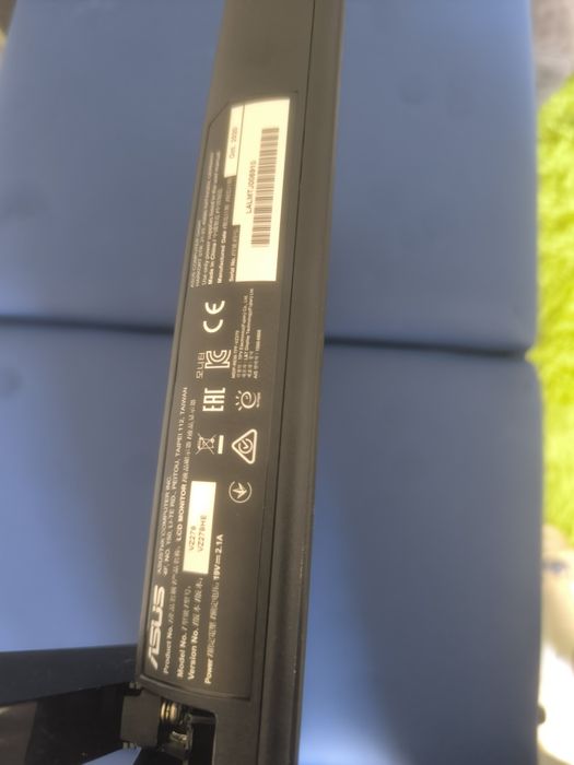 Monitor 27 inch asus