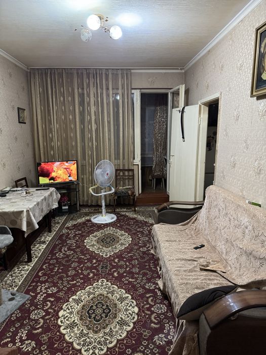 Продается квартира перекресток кадышева авиасозлар3