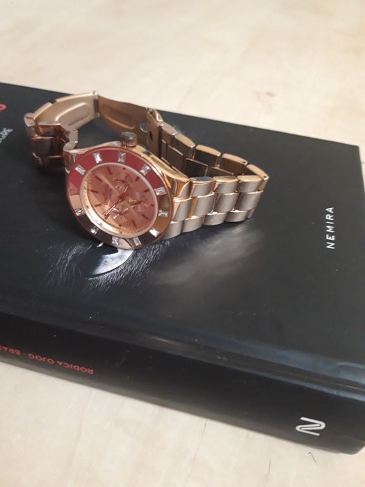 Ceas dama Geneva Contena Rose Gold