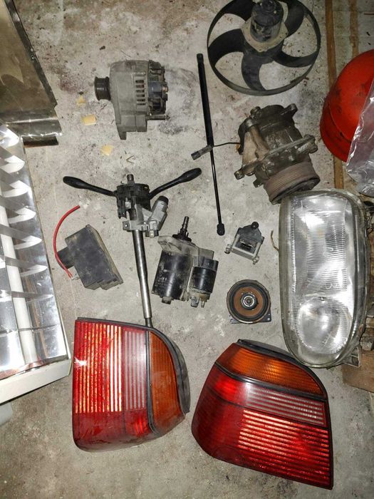 части за Голф 3  каквото е останало