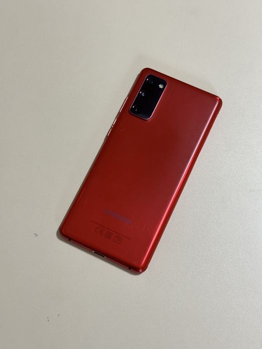 Samsung S20 FE 128 gb Ram 6 срочно