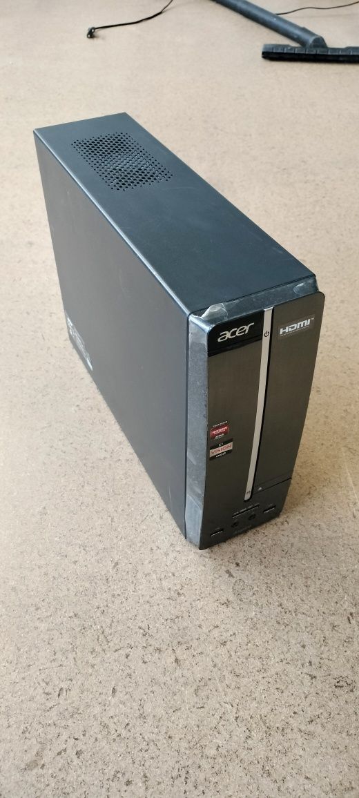 Vand desktop Acer Aspire xc100