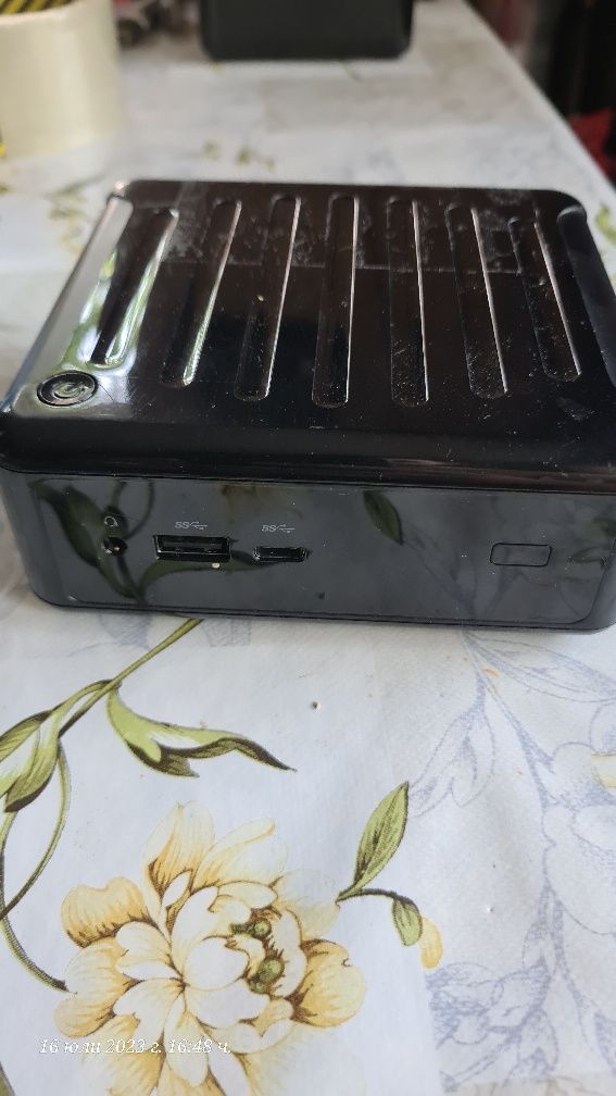 Micro PC ASRock Intel Nuc Box 3010 мини компютър