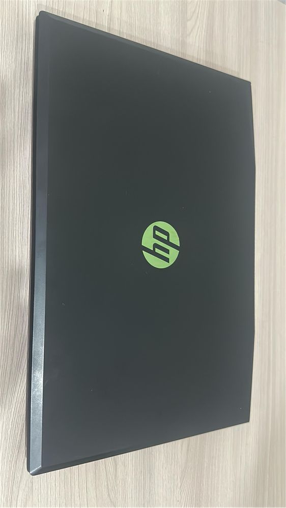 Продам ноутбук HP(торг)