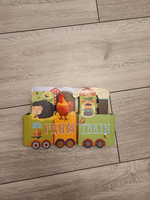 Carte tip pliant cu ferma