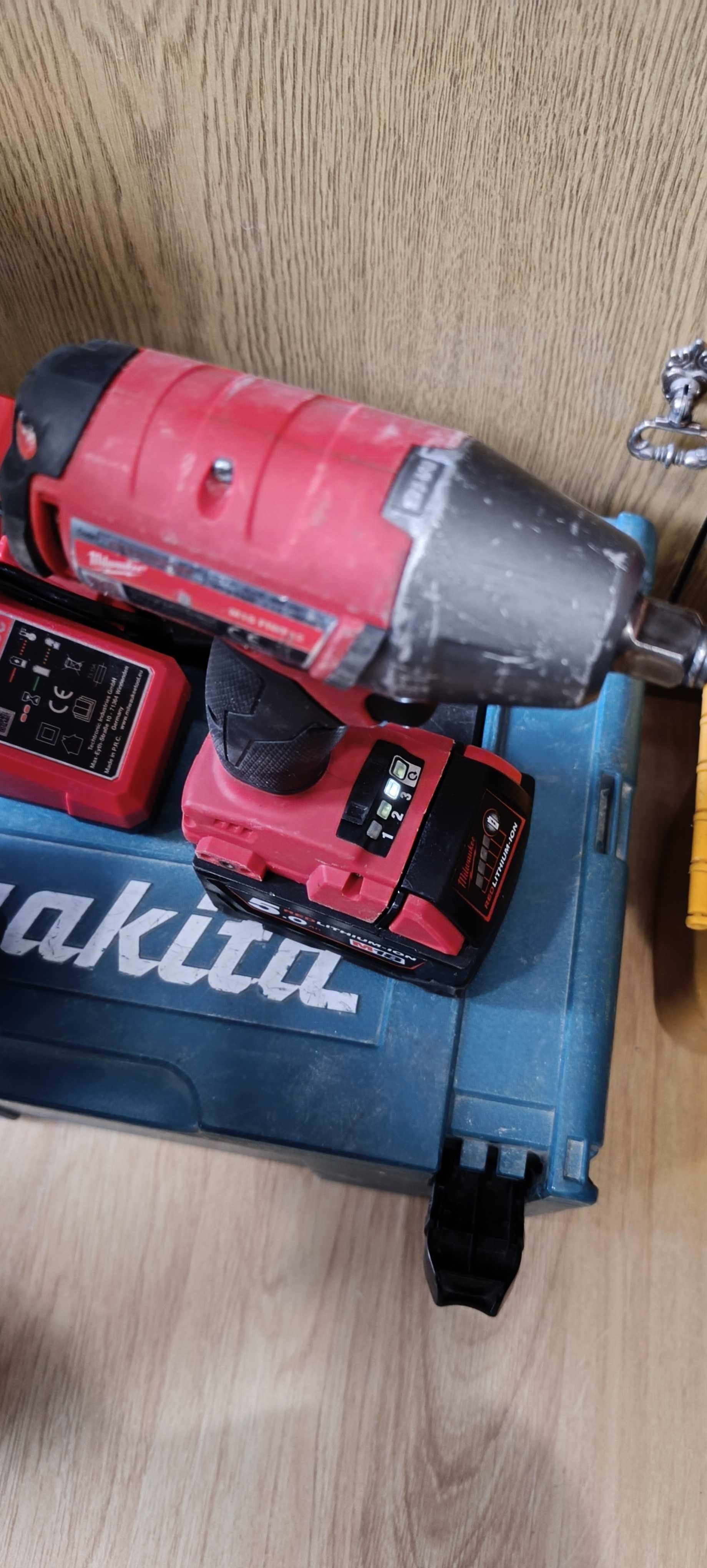 Milwaukee M18 FIWF12 Гайковерт