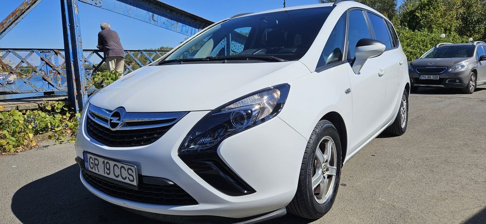 Opel Zafira Tourer