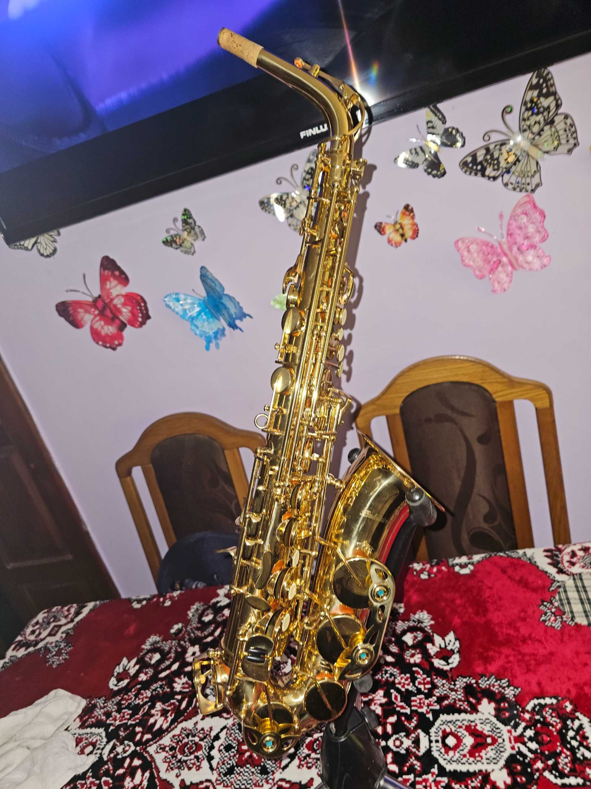 DE VANZARE saxofon alto