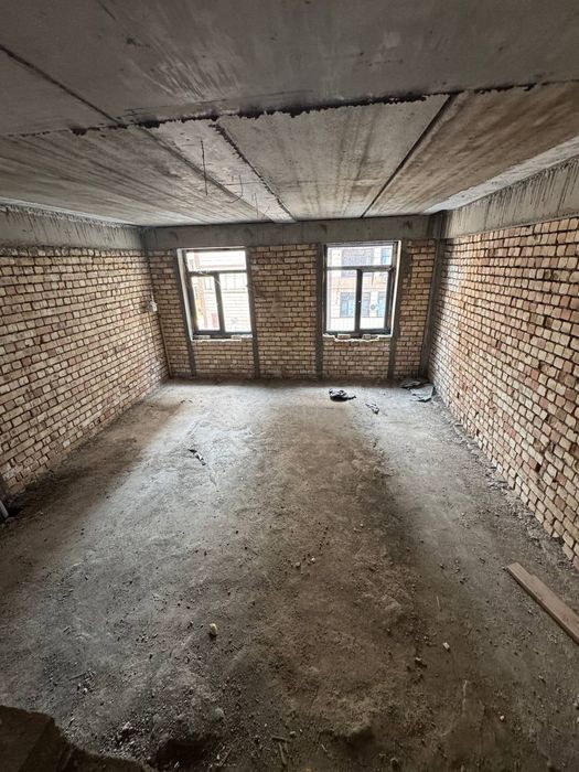 Продается дюплек квартира 88 кв.м 2/3 этаж сергели