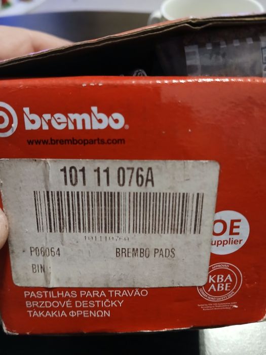 Vând Controller Joystick navigație BMW și un set plăcute frana