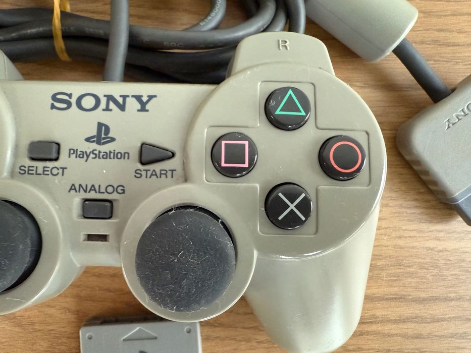 Controllere classic Gri  Sony PlayStation Dualshock, Analog