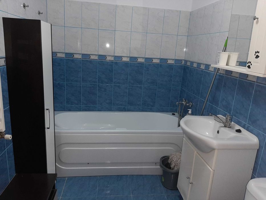 Apartament de inchiriat 2 Camere-Fizicienilor-Centrala termica