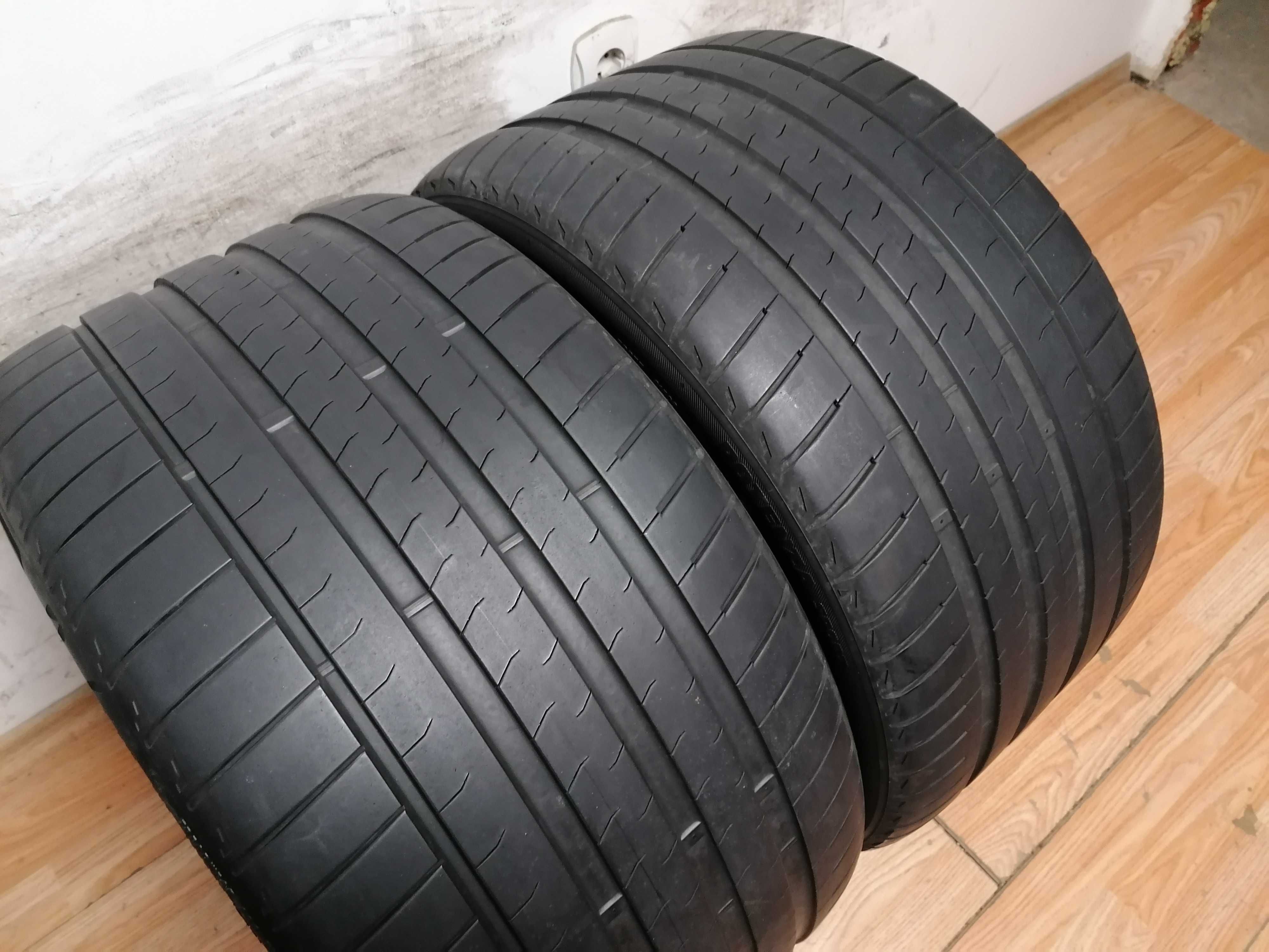 2 бр. 305/30/20 Bridgestone / летни гуми