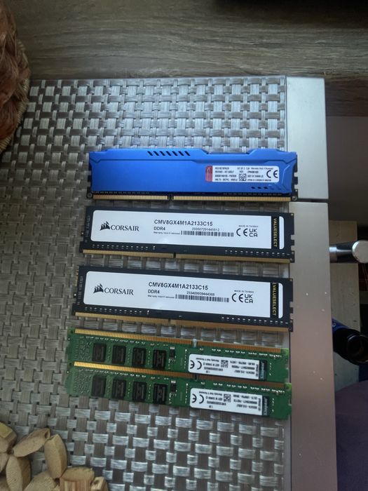 Memorie ram corsair 2/8gb