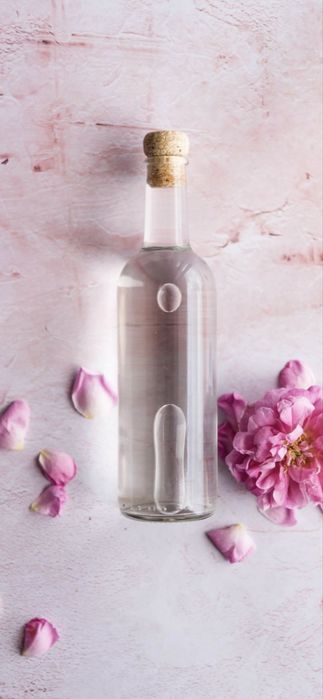 Розова вода и сладко от рози с листенца