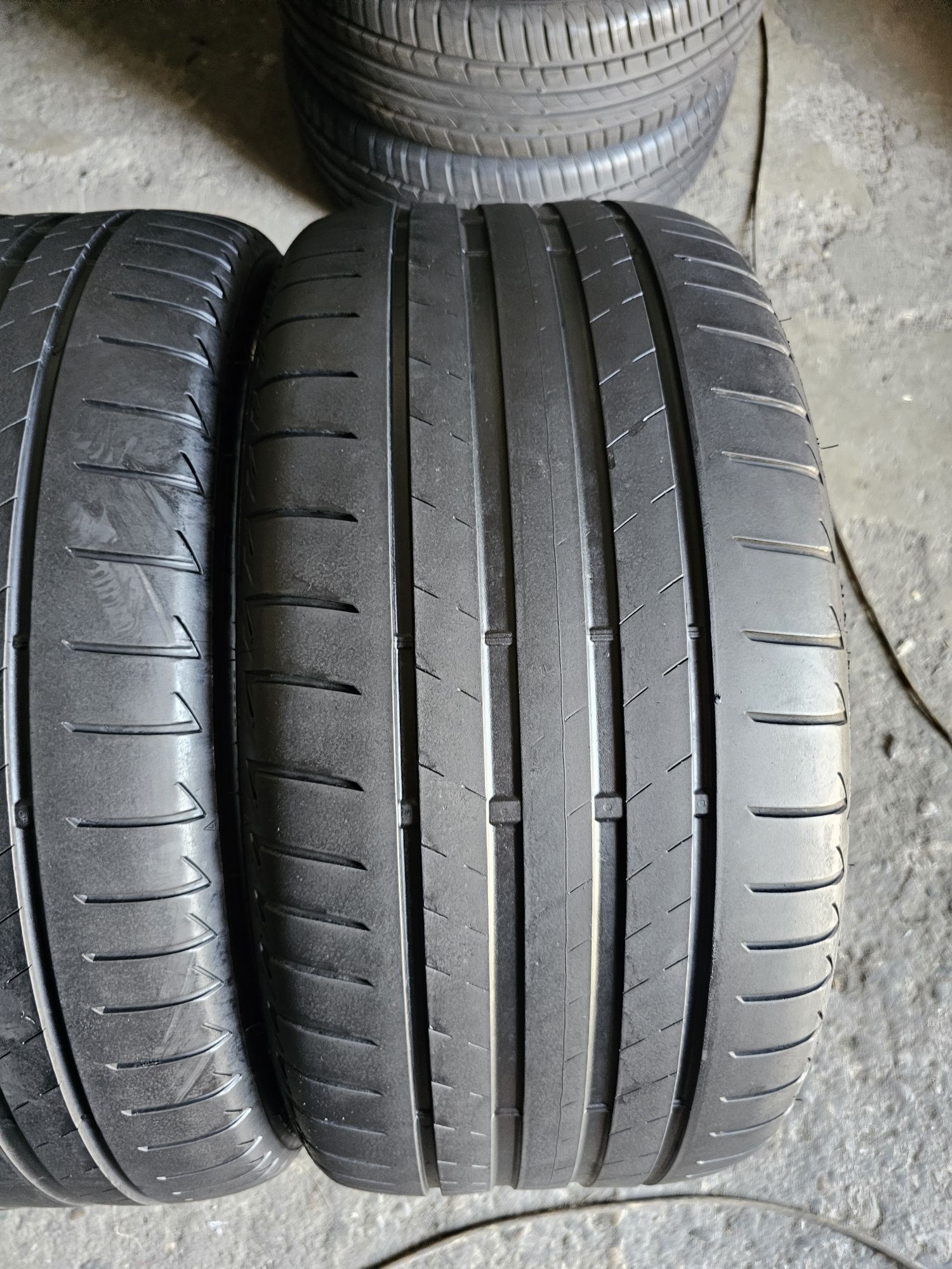 2 anvelope vara 255 35 19 Bridgestone 2022