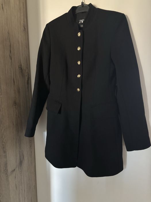 Palton Zara - cambrat - negru - 50% lana - marimea S - elegant