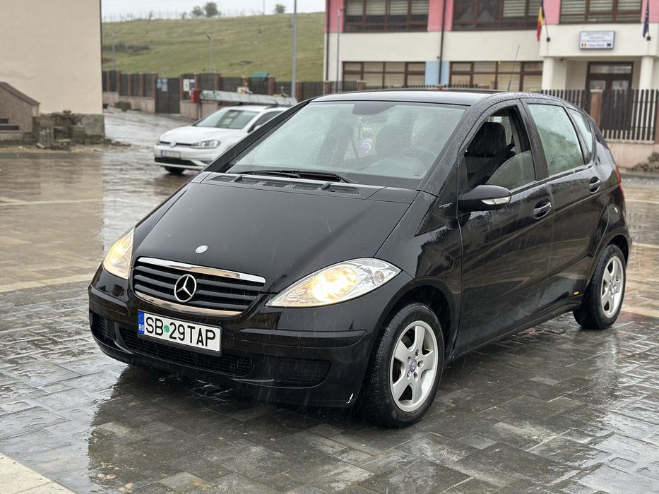 Vând Mercedes A Class