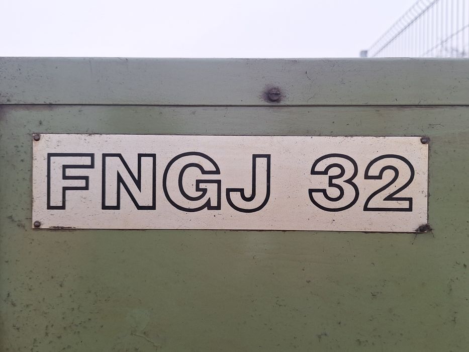 Фреза TOS FNGJ 32