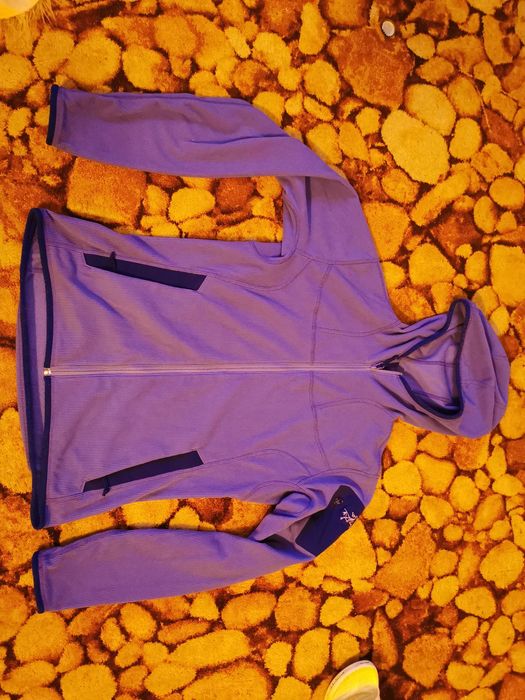 Fleece  Dama Arcteryx salewa patagonia salomon La Sportiva marmot