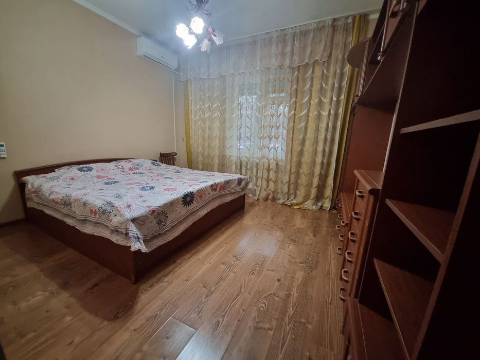 4-х комнтаная 4/1/9. М. Ойбек.