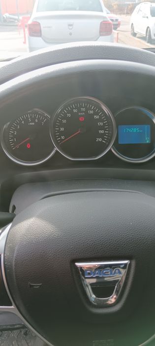 Vind Logan MCV 0.9 tce+ gpl