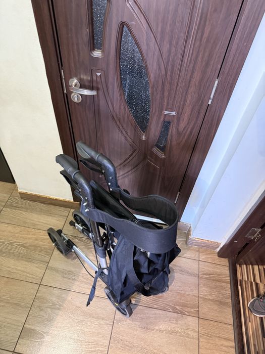 Cadru rollator cu sezut frane si cos de cumparaturi din aluminiu
