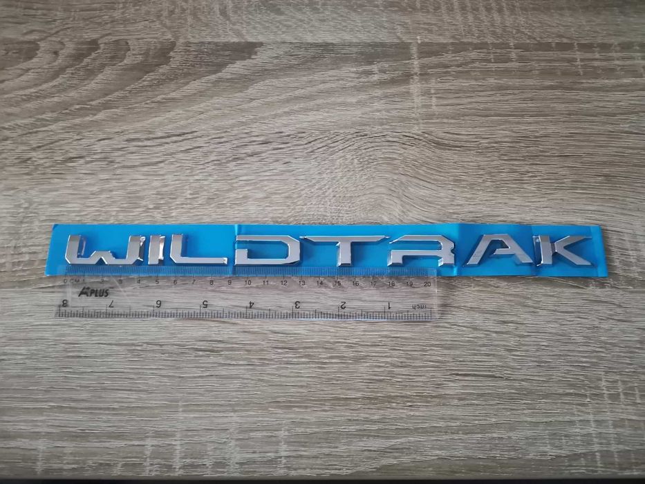 надпис Ford Wildtrak малък размер