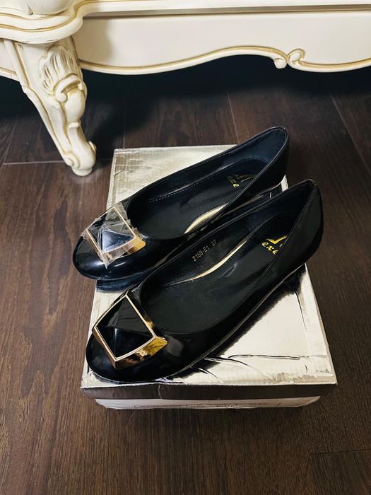Pantofi / balerini , negri noi numarul 37
